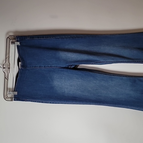 🟣C'ESTI TOI BLACK LABEL JEANS ~ FIT & FLARE HIGH-RISE JEANS - Picture 4 of 11